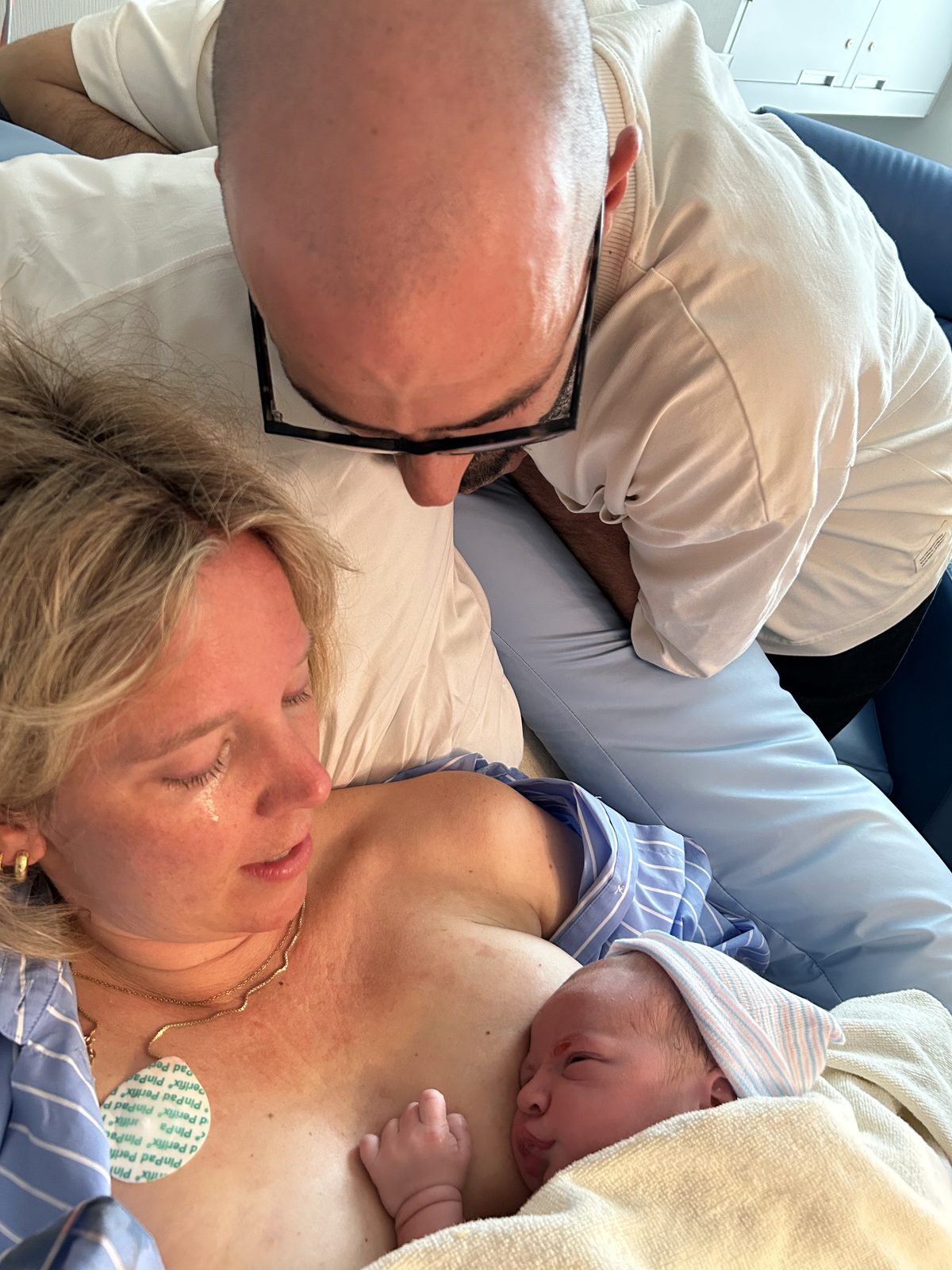 Huid-op-huidcontact tussen mama en pasgeborene